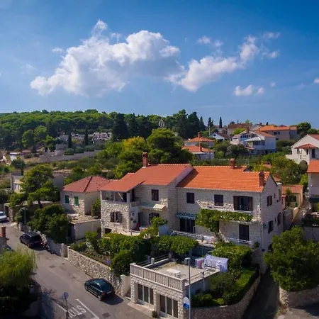 Appartamento By The Sea Postira, Brac - 6053